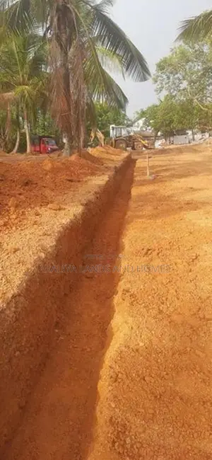 Land For Sale In Close To Kahathuduwa
