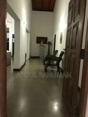 තට්ටු දෙකේ ගෙදර 7 Rooms Kottawa Junction