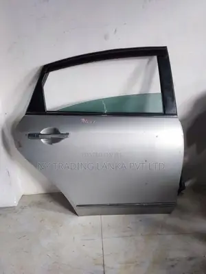 Nissan Bluebird G11 RH Rear Door