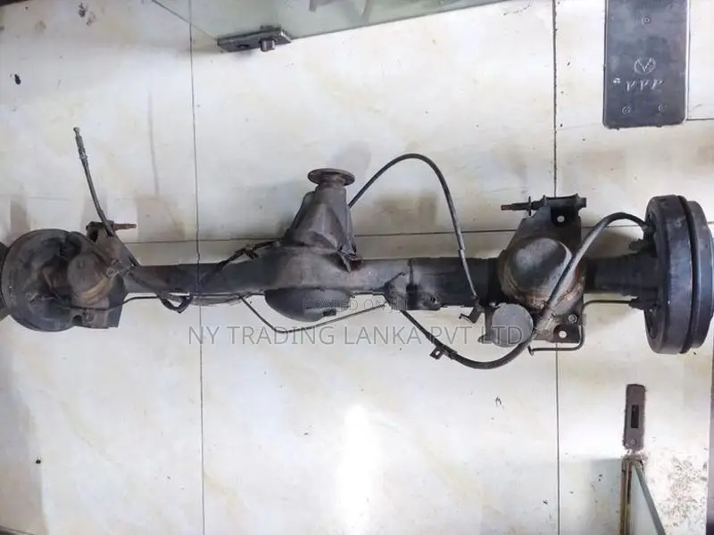 Mitsubishi Minicab U61 Differential
