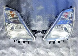 Toyota Prius 20 Headlight