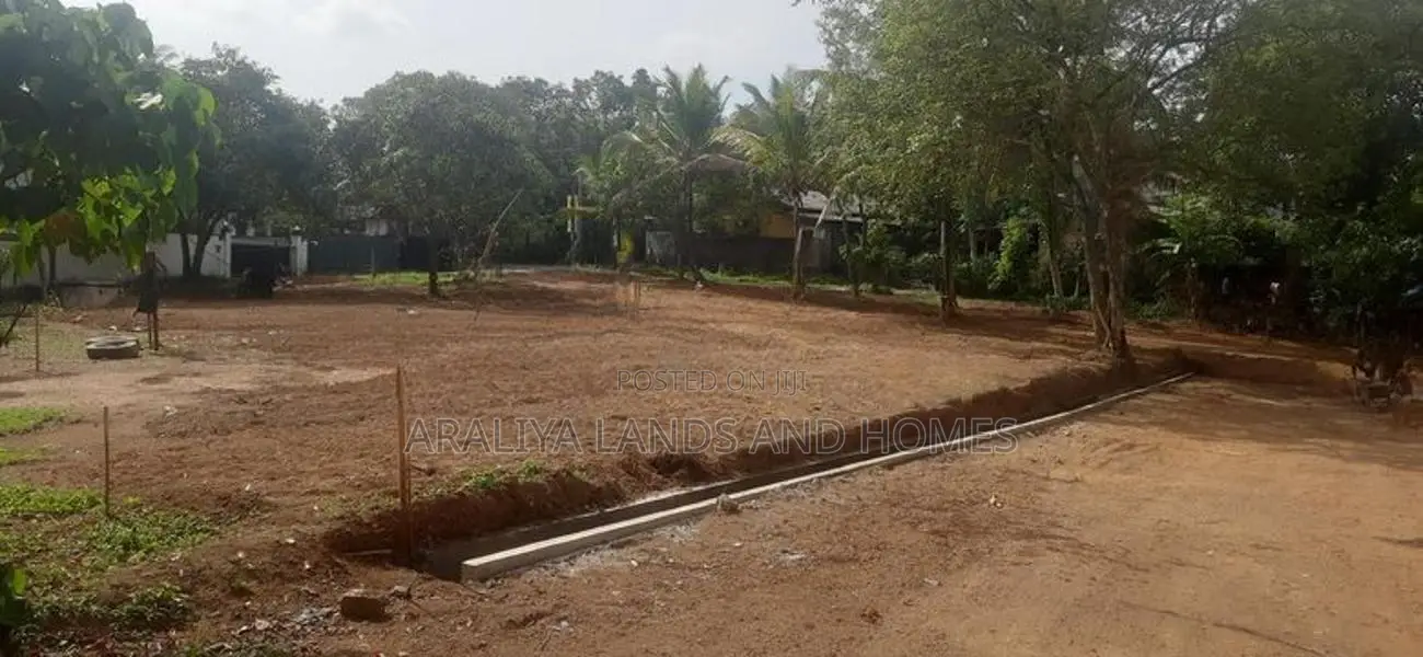Land For Sale In Close To Kahathuduwa