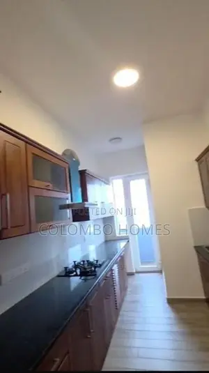 4 Beds luxury brand new apartment for sale - Dehiwala