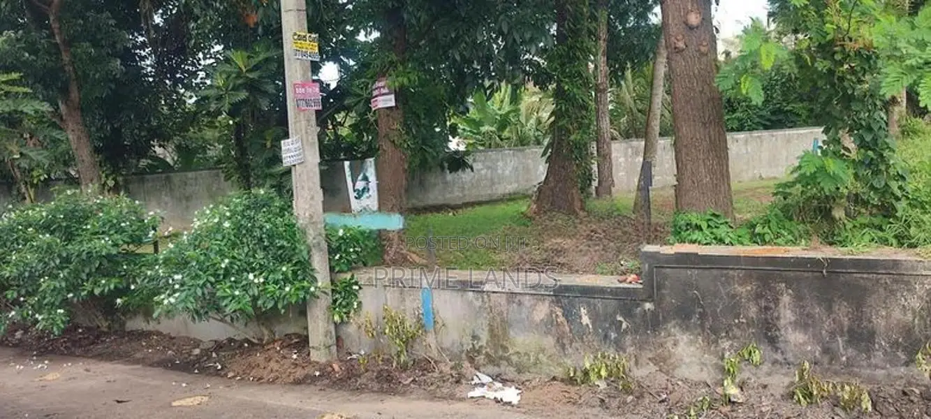 Thalawathugoda , Residential Land for Sale in Polwatta Rd