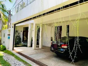 (AFA221) Architect Designed House - Off Anderson Road Kohuwala