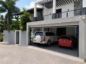 Luxury Two Storied House For Sale - Thalawathugoda
