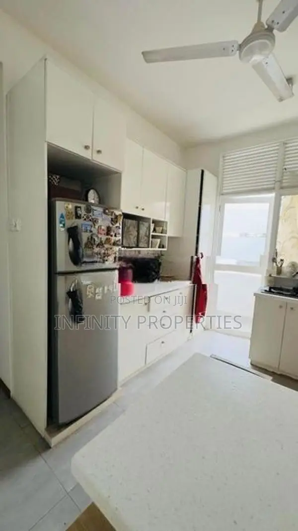 (AF930) Architect Designed House - Off Anderson Road Kohuwala
