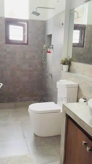 (AF930) Architect Designed House - Off Anderson Road Kohuwala