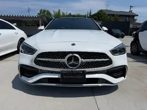 Mercedes Benz C200 AMGLine Premium plus 2024