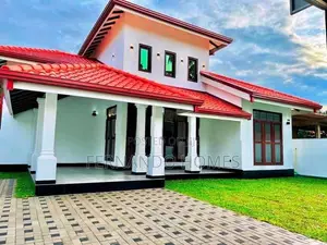 Quality Well Built 16P Land With Single Storey House for Sale Kandawal