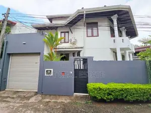 3 Story House For Sale In Pannipitiya