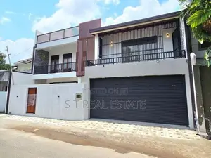 Modern Designed Luxury 3 Story House For Sale In Thalawathugoda
