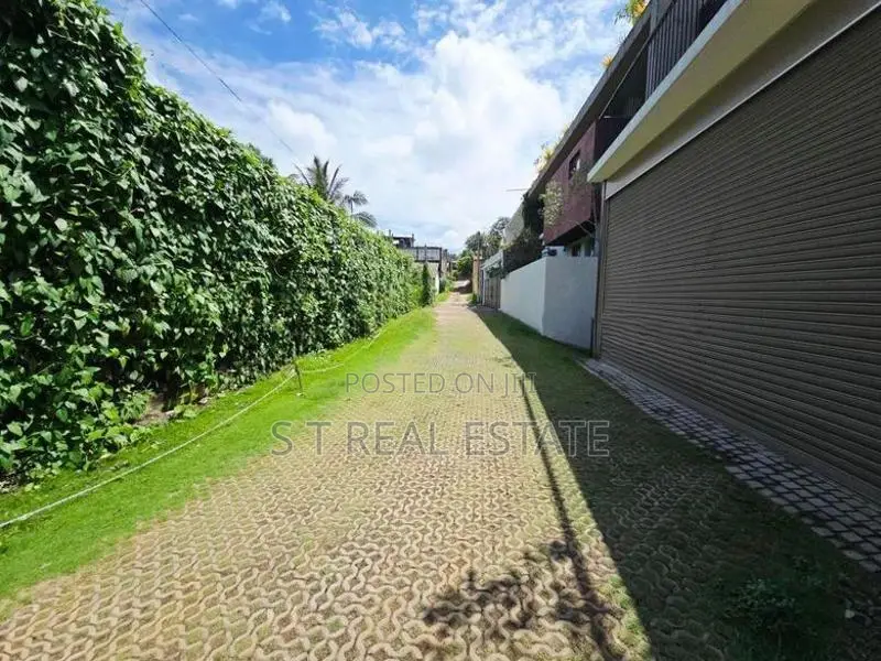 12P Prime Bare Land For Sale In Thalawathugoda