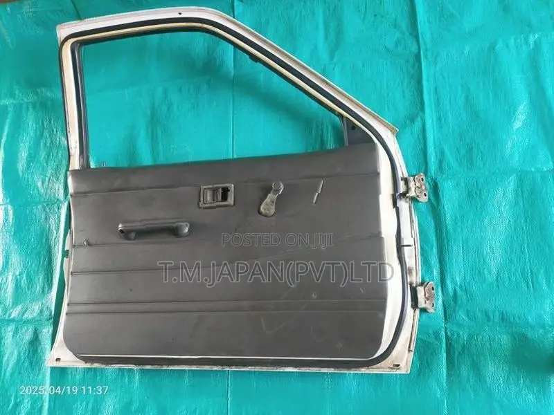 Datsun D21 Doors