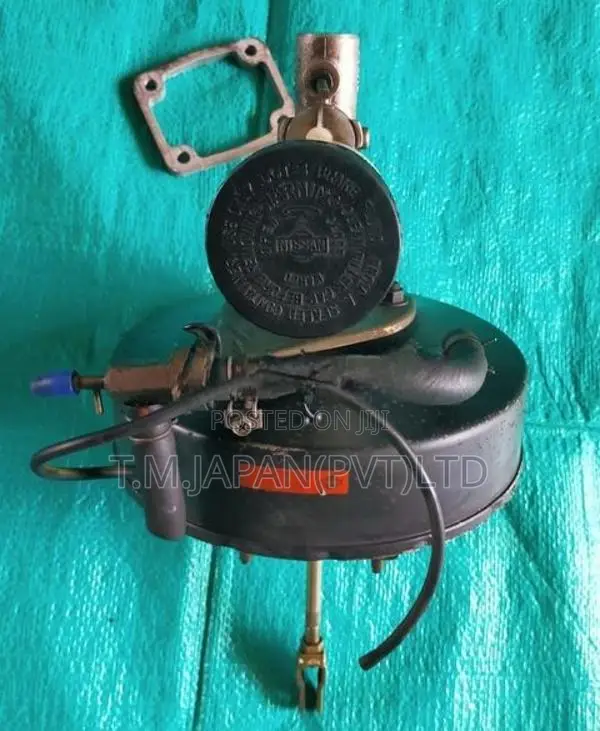 Datsun D21 Brake Booster