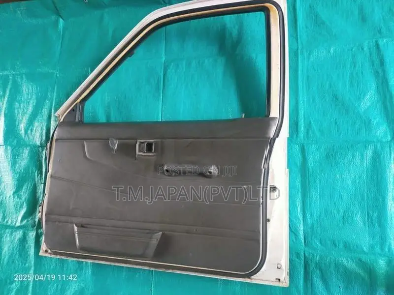 Datsun D21 Doors