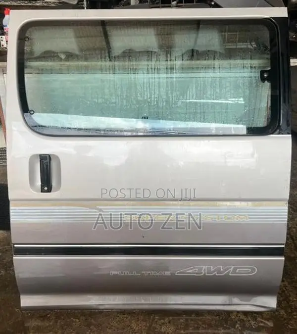 Hiace / Dolphin sliding door complete (Fit glass)