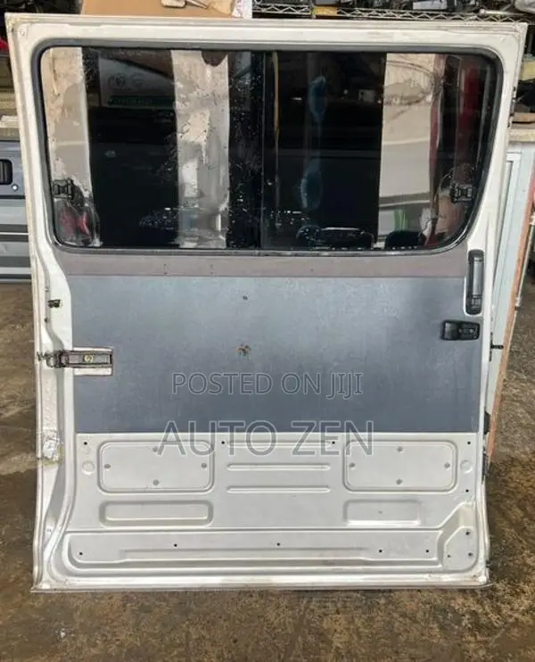 Hiace /Dolphin Cut Glass Sliding Door