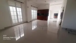 4 Story House For Sale in Mount Lavinia (16 beds, 12 baths)