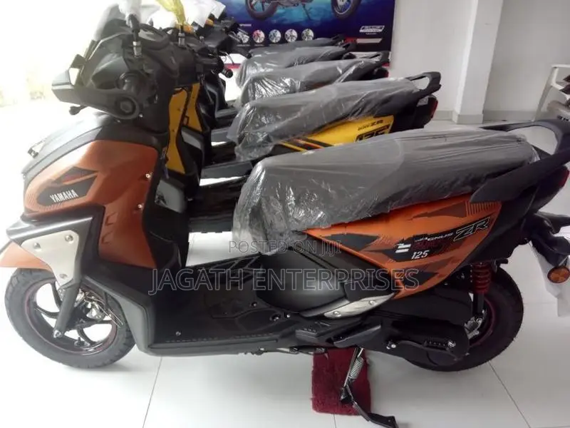 Yamaha RayZR 125 Street Rally 2025