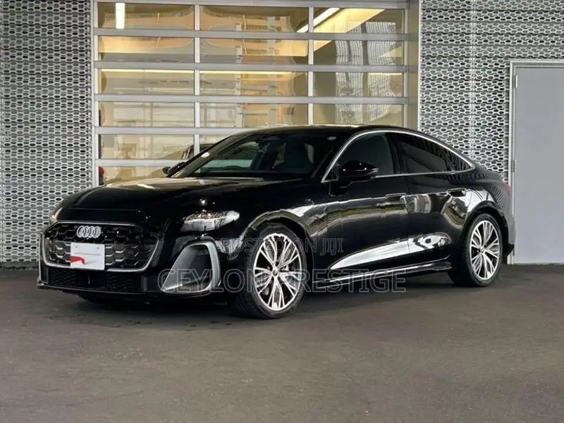 Audi A5 110kW S-line (Black) 2025