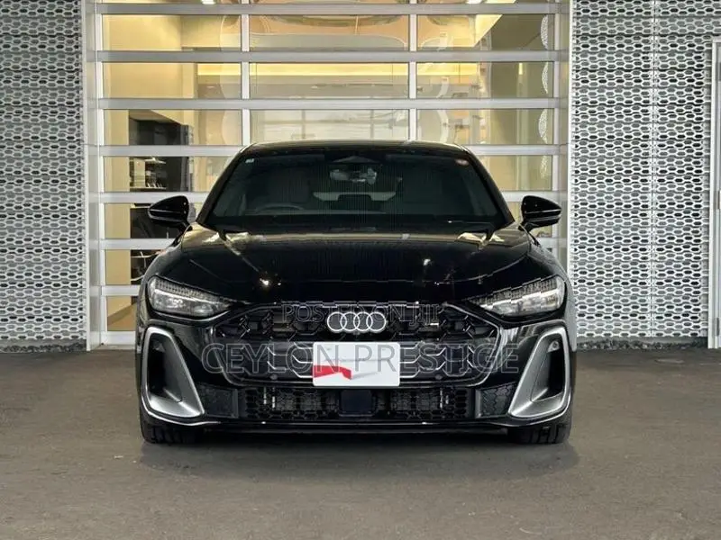 Audi A5 110kW S-line (Black) 2025