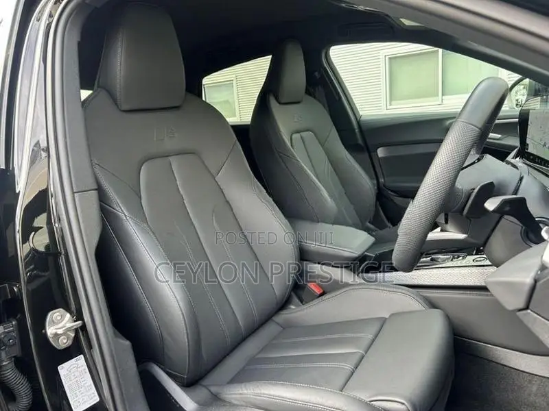 Audi A5 110kW S-line (Black) 2025
