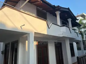 Solid house for sale in Kohuwala