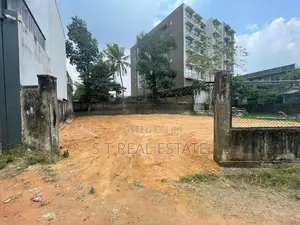 12P Bare Land For Sale In Thalawathugoda