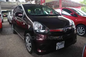 Toyota Pixis 2016