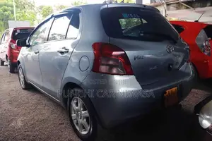 Toyota Vitz 2007