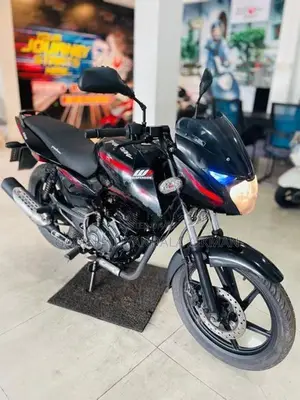 Bajaj Pulsar 150 2017