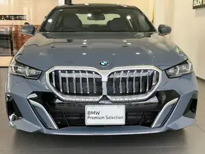 BMW 525Li (Import) 2025