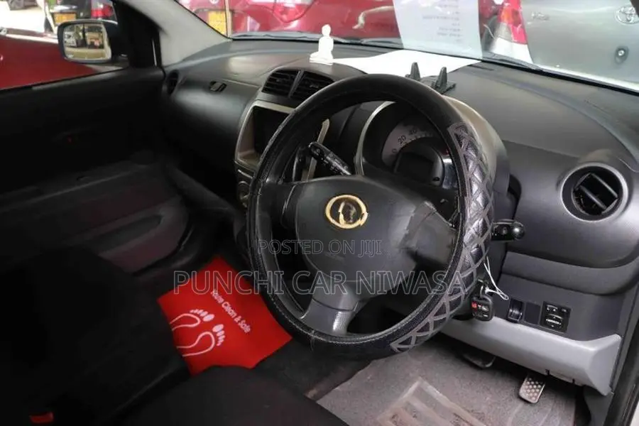 Toyota Passo 2007