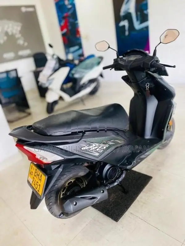 Honda Dio 2018