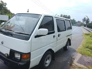Nissan Vanette 1995