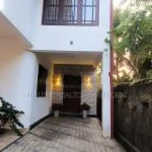Luxury 3-Story Modern House for Sale – Walana, Panadura
