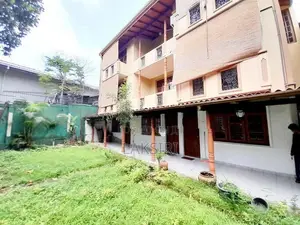 Fully Furnished Luxury House Rent Pitakotte Pagoda Road 100 Meters Man