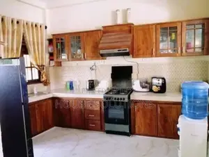 3-Storey House for Sale – Near Pepiliyana