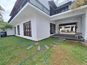 Luxury House for Sale in Mount Lavinia