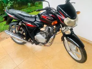Bajaj Discover 125 2006