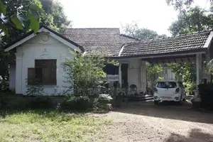 Prime Commercial Land with Bungalow at Kalamulla Katukurunda
