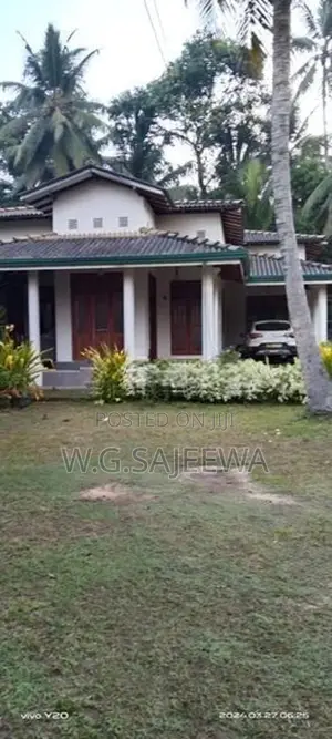 2 House with 63perch Land for sale in Katana