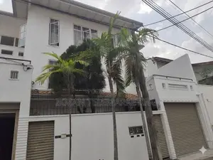 Luxury House for Sale – Queens Park Residencies, Nawala