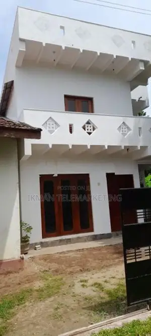 Up Stair House for Rent – Temple Road, Negombo