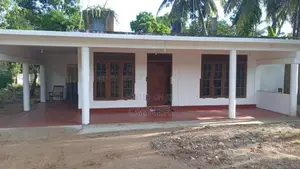 Rooms in Anuradhapura for rent