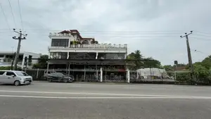 (DC1225) Commercial Building for Sale in High Level Road Homagama