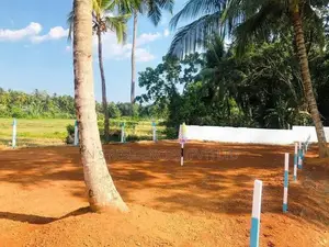 Residential Land for Sale in Aththanagalla M08