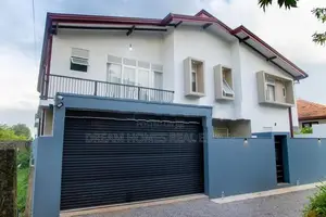 Luxury 5 Bedroom House for Sale on Robert Gunawardhana Road