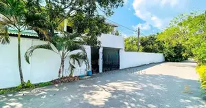 5 Bedroom Solid House for Sale in Boralesgamuwa